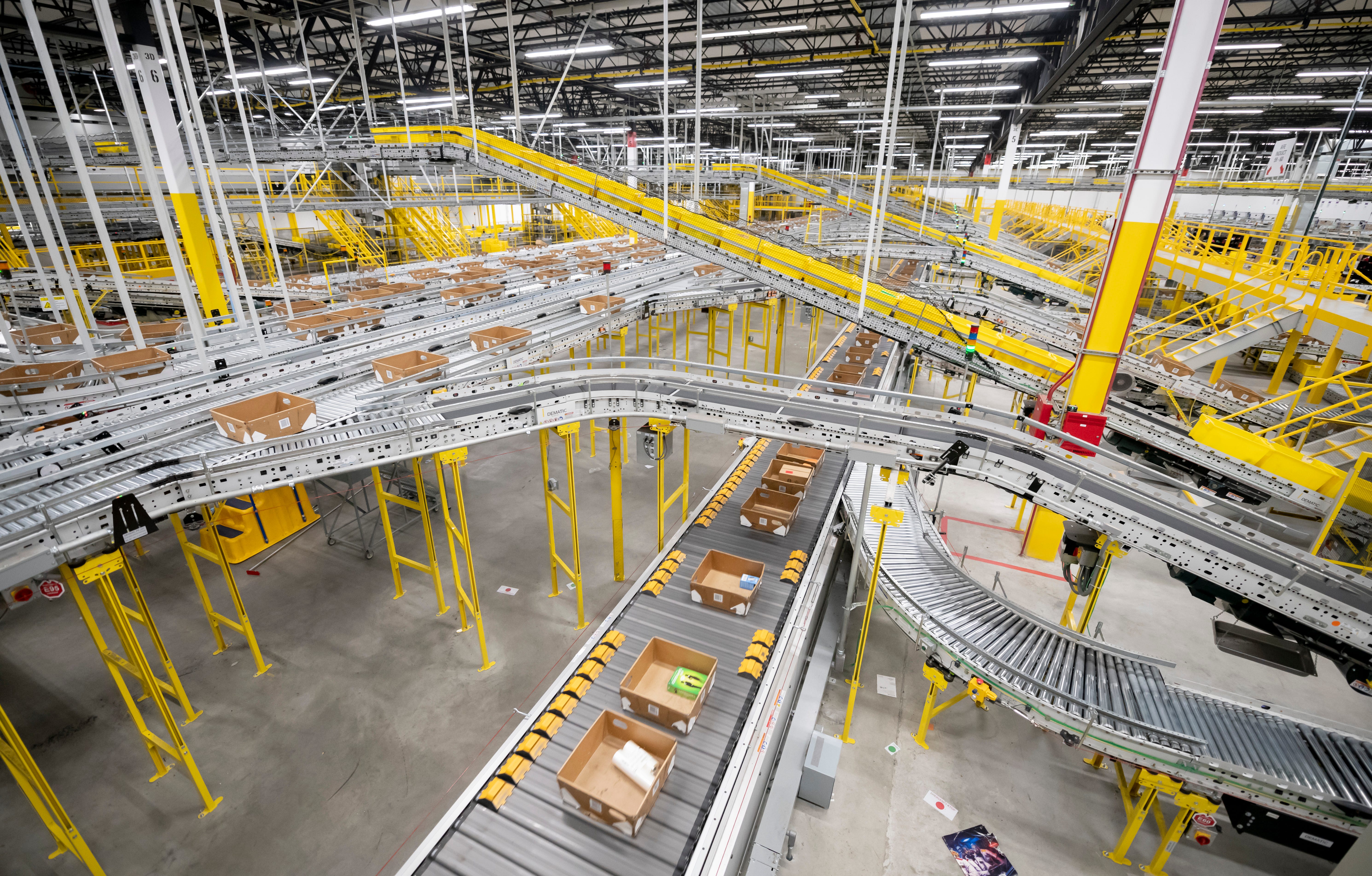 Amazon Fulfillment Center Sbn1