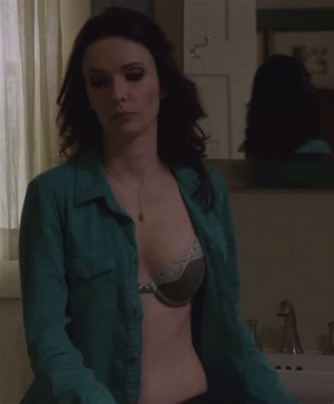 Bitsie Tulloch Nudes