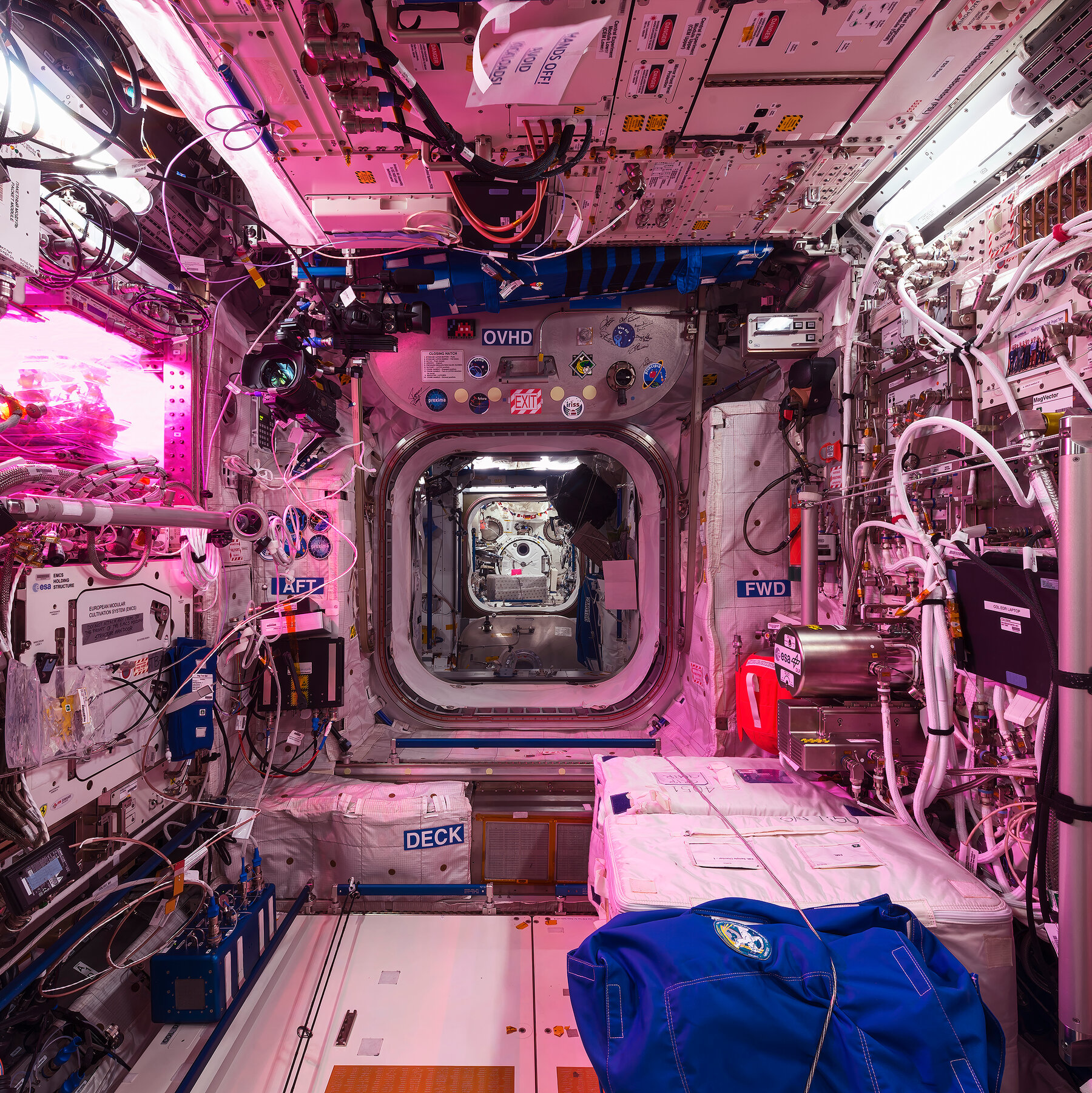 Do They Have Internet On The Iss