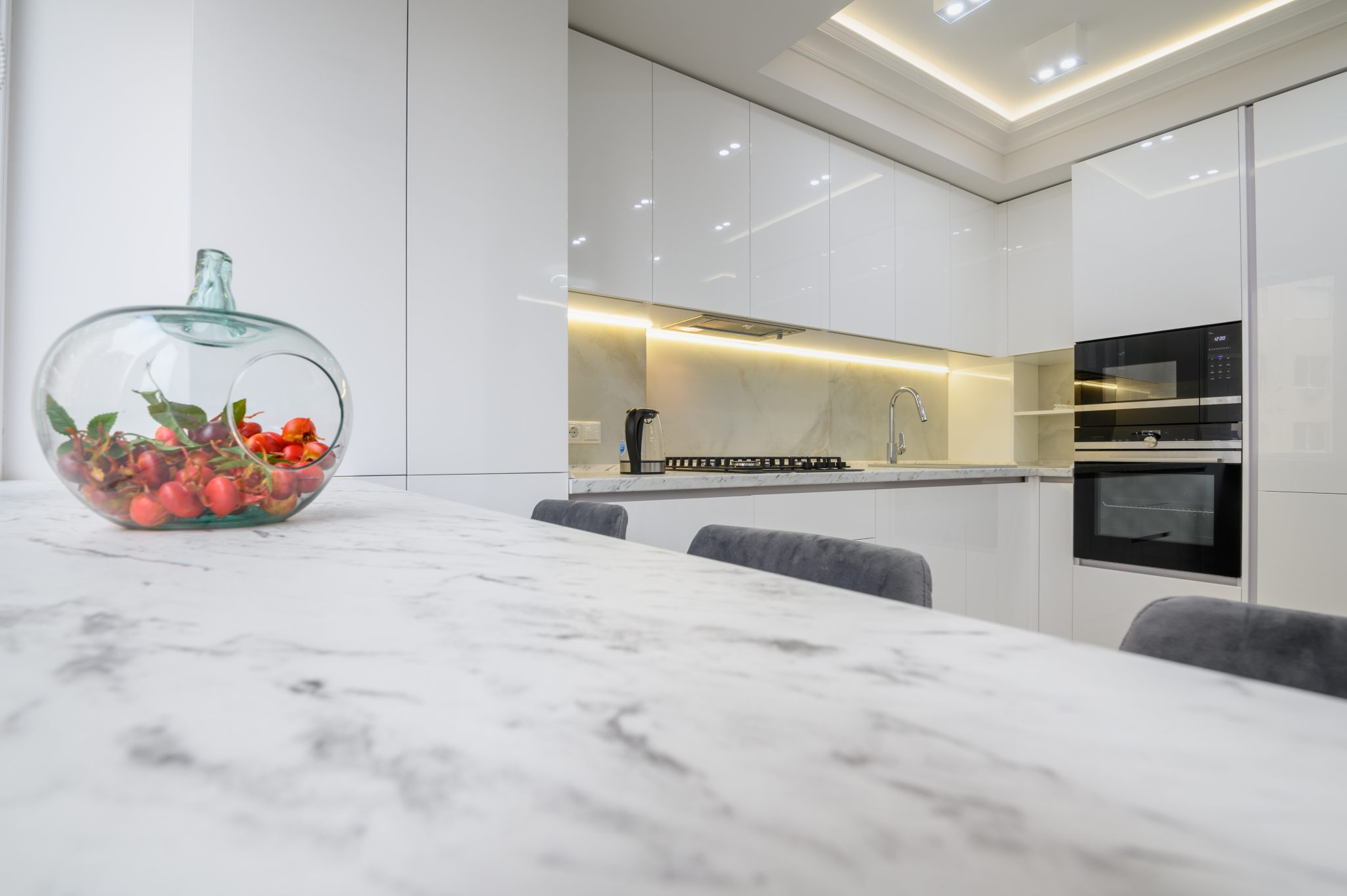 Does Marble Stain Easily