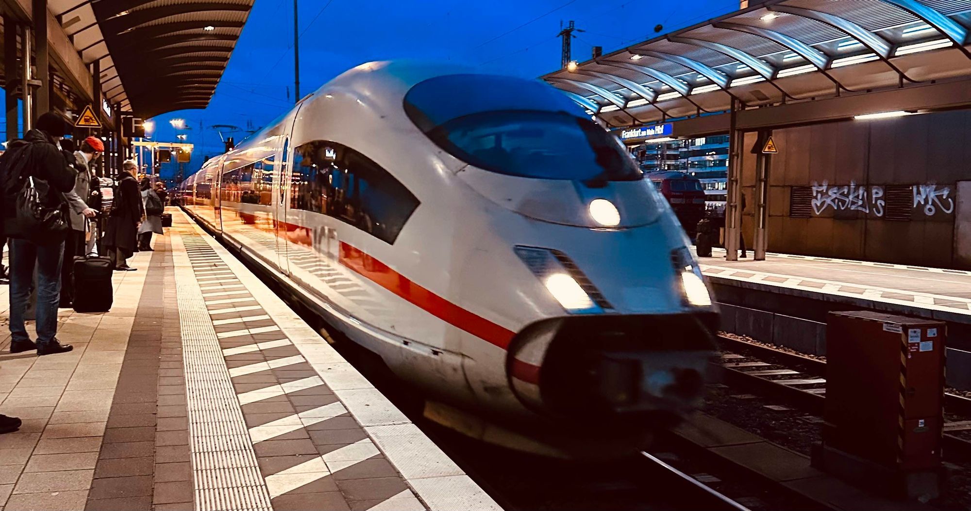 How Far Is From Berlin To Frankfurt