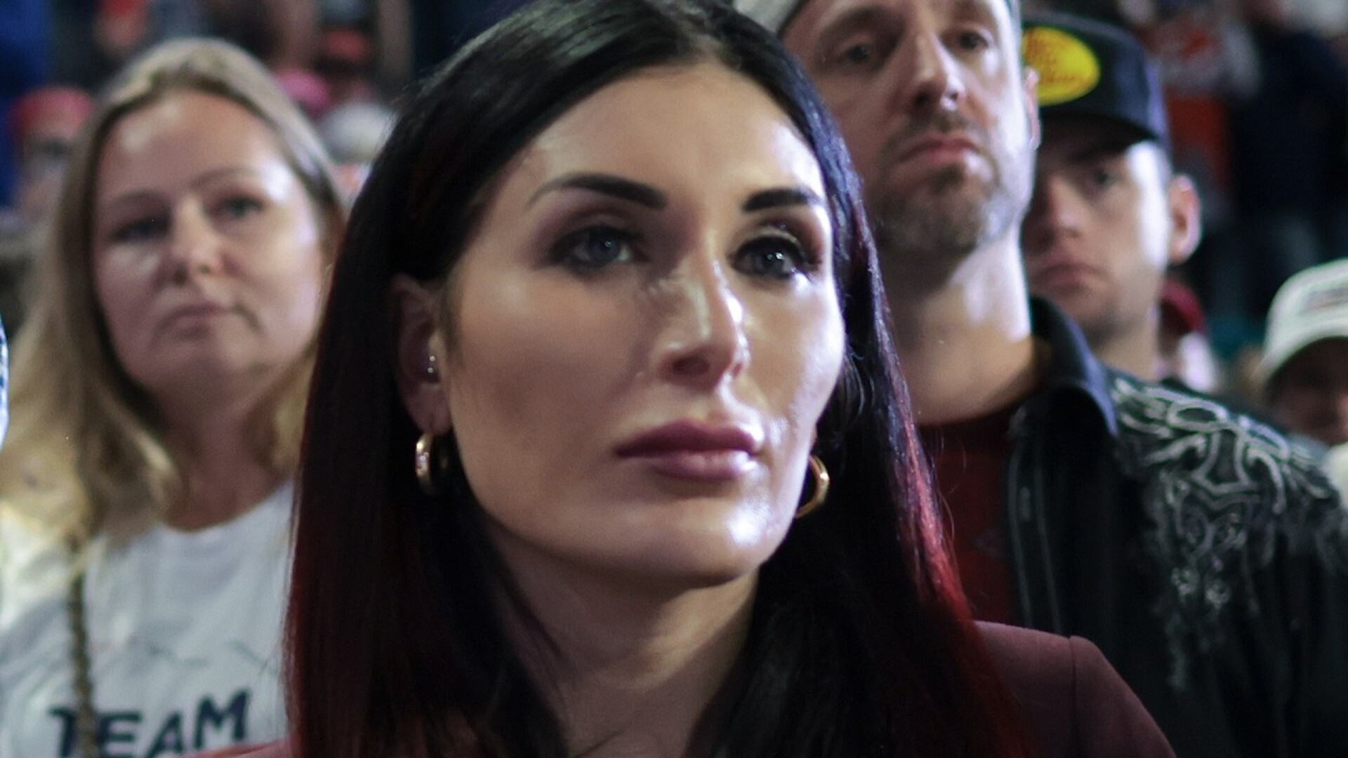 Laura Loomer Plastic Surgery Face