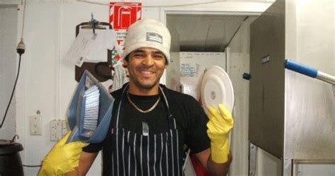 Underwater Ceramic Technician